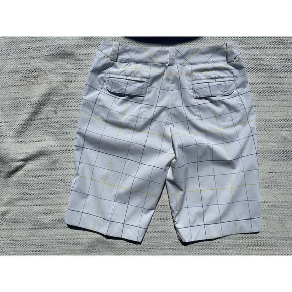NIKE GOLF Shorts Medium White Blue Striped Chino Embroidered Swoosh Dri-Fit Mens - Picture 2 of 16